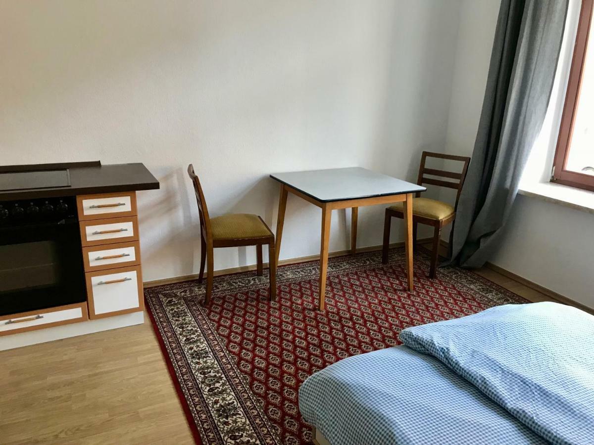 Vintage Apartment Sudvorstadt Leipzig Buitenkant foto